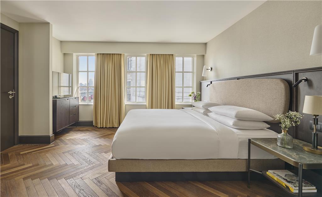 Hyatt Regency Blackfriars Hotel *